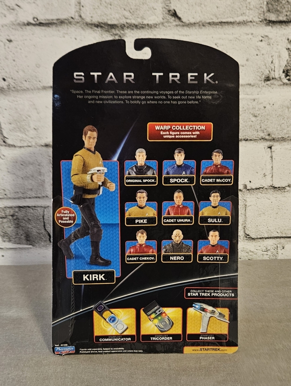 Star Trek 2009 Cadet Chekov Figure Warp Collection NIB Playmates - Picture 2 of 11